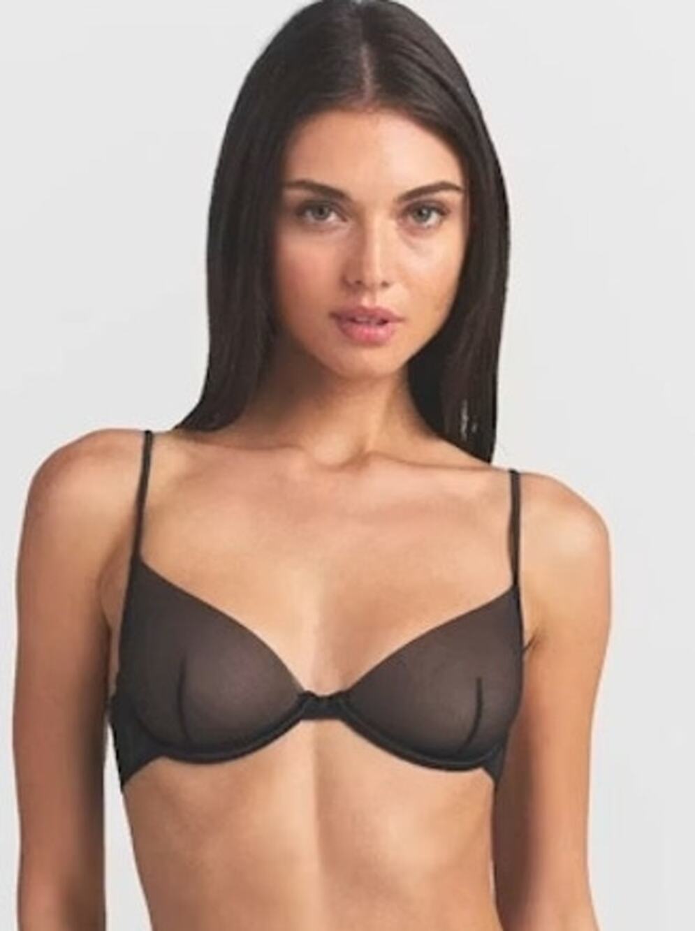 Nwt SKIMS Invisible Unlined Plunge Bra Obsidian Black Size 38C